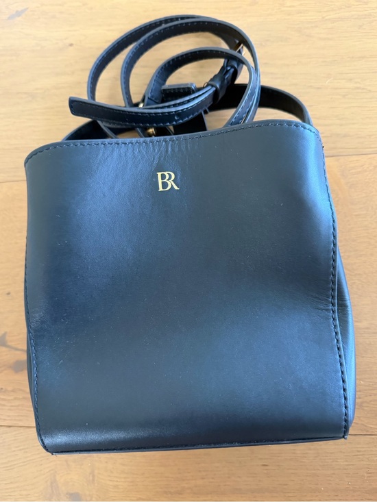 Banana Republic Handbags - Banana Republic Black Leather Crossbody with Gold BR Monogram